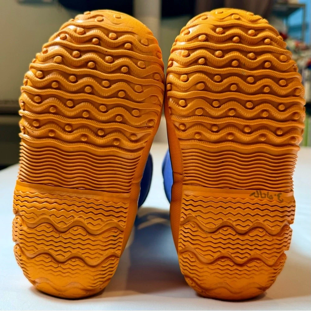 Bogs Kids Classic II Boots Boys 10 Girls Navy Orange Waterproof 3 Seasons Snow